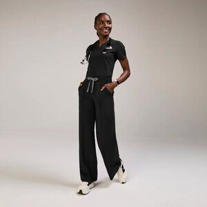 Figs High Waisted Salina FORMx Wide Leg Scrub Pants in Black, Size Small